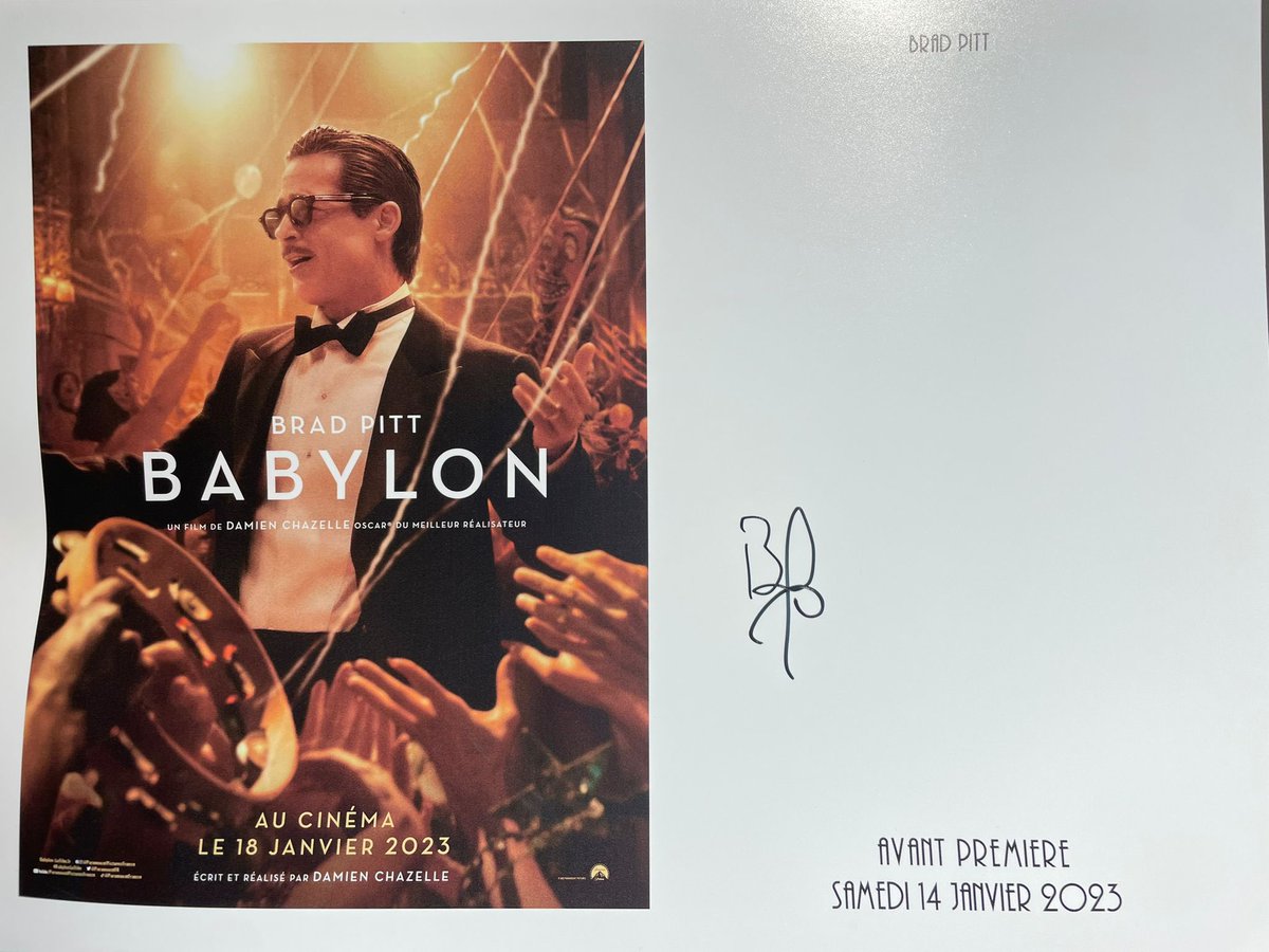RexStudiosParis's tweet photo. Un grand merci à toute l’équipe du film de #Babylon d'avoir pris la peine de nous laisser un petit souvenir de leur passage.
Des traces du passage de #BradPitt, #DamienChazelle @lijunli & @jovanadepo qui trôneront fièrement dans notre collection d'autographes au #RexStudios ! https://t.co/cbZKxSEzNh