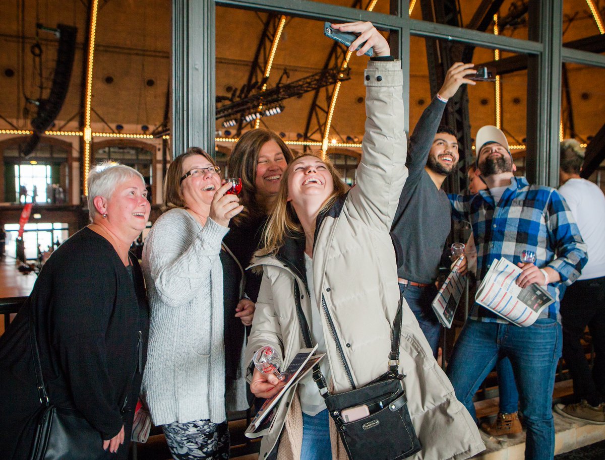 Navy Pier tweet media