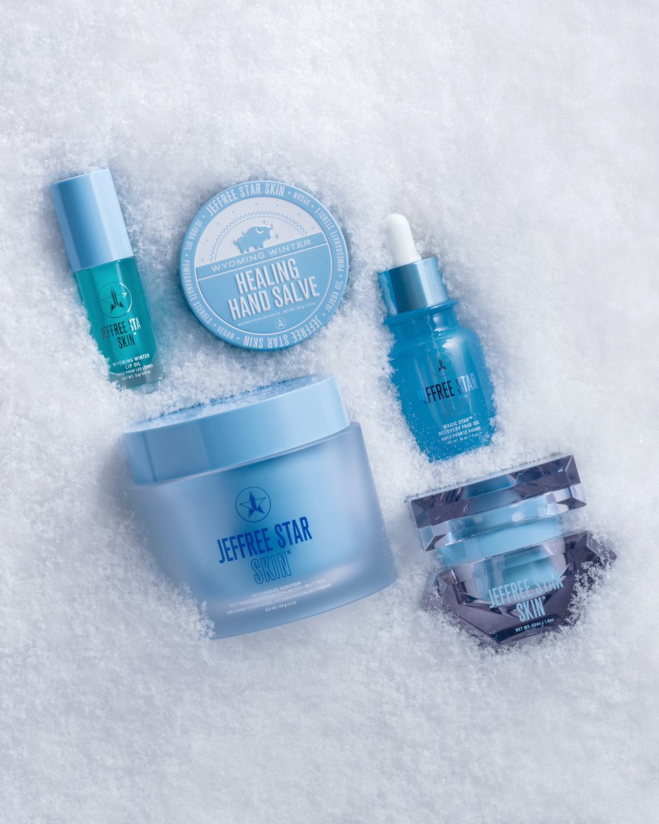 JeffreeStar's tweet image. The #WyomingWinter Skin Care Collection is NOW LIVE!!! 💦❄️ SHOP: jeffreestarcosmetics.com/collections/wy…