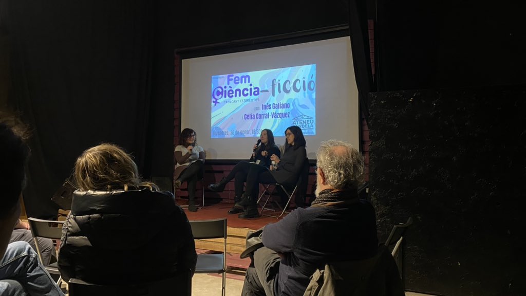 ubach_casas's tweet photo. A l’@ateneuCandela #FemCiencia #Terrassa amb @InesGalianoT i @CeliaCorrV https://t.co/AIAnTApGl2