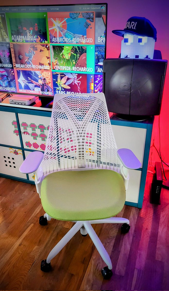 RetroSabertooth's tweet photo. I'm really digging my new home office/gaming chair, the Sayl from @HermanMiller. I love the look and feel. It's perfect for long gaming sessions and long days at the desk!
#hermanmiller #sayl #atari #retrogamer https://t.co/2bTkkLYuft