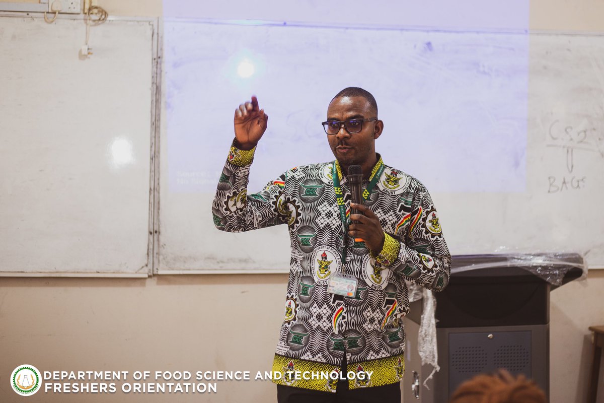 afsts_knust's tweet photo. 📸 Excerpts from Freshmen Orientation 

Freshmen were taken through the developments and accomplishments of the Department, its Examination policies and practices, career paths and time management in order to be an excellent student 

[1/2]
#afststothewiase | #FreshersAkwaabaWeek https://t.co/UHsThYKfE1