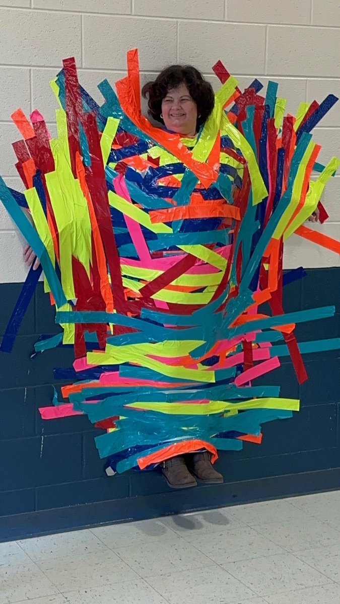 <a href="/HESMacon/">Heritage Elementary</a> Students who met their 3rd 6’weeks’ AR we’re able to tape their principal to the wall!!!
#readersareleaders #bibbreads  #built4bibb