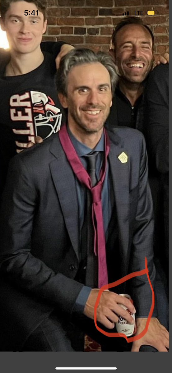 RyanDentSnyder's tweet image. Always knew me and Ryan would’ve been good friends #Molson 🍻