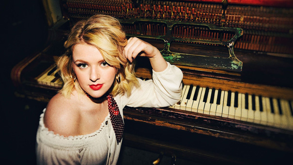 SteveRobbins1's tweet photo. #GetYourWiggleOn for a #Pop #Music #MIX on @BGLRadio
A Bit of #MaddiePoppe Requested on the show
#NowPlaying #BeforeYouExit - Soldier
#UpNext #ElleKing
Tune in https://t.co/Jp90kzkmuB
Request https://t.co/xtrwyLVHL0 https://t.co/tUdoXQJCxZ