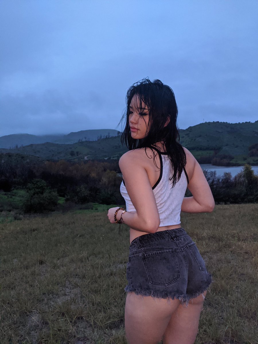 Nyachty / $5 NSFW FANSLY on Twitter: "Please, let’s runaway together"