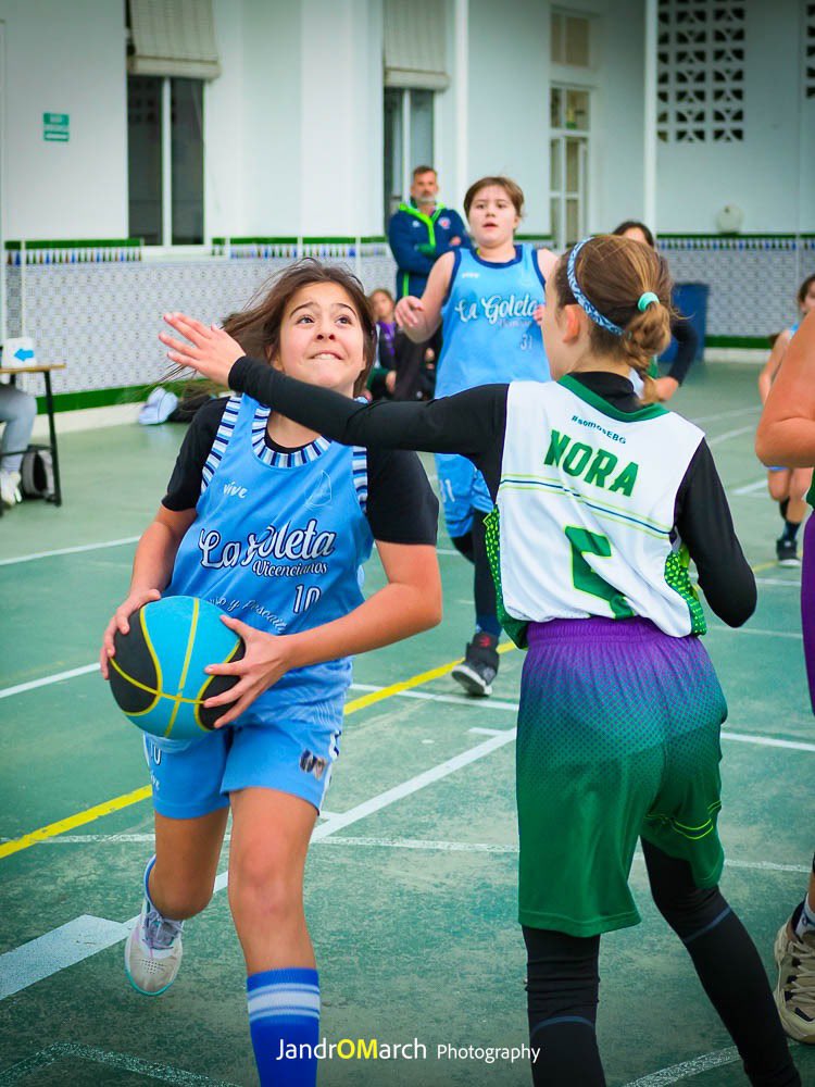 adecgoleta's tweet photo. 📌 RESULTADOS | Liga @FAB_Malaga | J7ª | Fase Previa🥇

☺️ Mini’1213 Femenino 7️⃣3️⃣ - 4️⃣0️⃣ @EBGMALAGA’13

Hemos disfrutado mucho con las chicas en la tarde de hoy donde no ha faltado la entrega y el compromiso de todas. Gran trabajo‼️

#SomosTUequipo💙
#vamosgoleta🏀 https://t.co/TMF7Autpl7