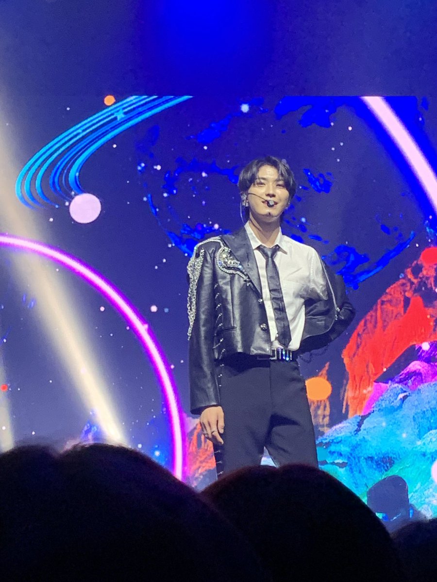 kyhinx's tweet photo. the absolute love of my life https://t.co/9uPMFNl0BM