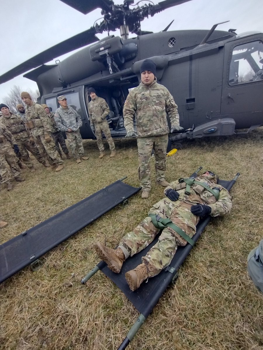 The Golden Dragons recently executed a MEDEVAC LPD with 10th CAB!  The practical exercise portion familiarized Soldiers with both ground and air patient evacuation.  #ROTL #courageandhonor #ClimbToGlory #MountainTough #commando #skilledcompetency