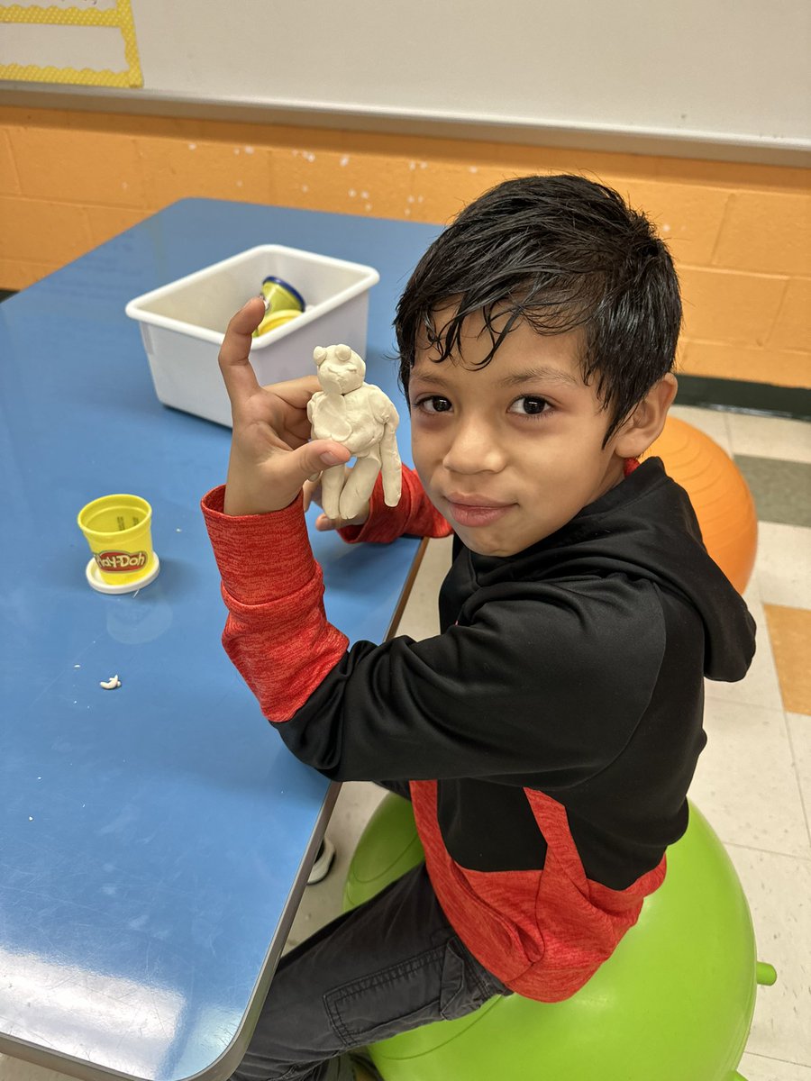 MrsAdamsEdu's tweet photo. I’ve always wondered what I’d look like as a play dough action figure! #thisisESL #imagination #creativity @BrentwoodMESE @BrentwoodESL https://t.co/rxoSZxGqyC