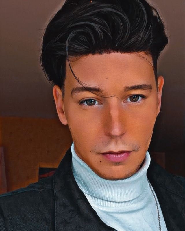 noahismaeldz's tweet photo. Qui vient 😜🥒🍆 #moncul #gayhot #rebeuxgay #mabite #bottom https://t.co/KwKQV0nXhe