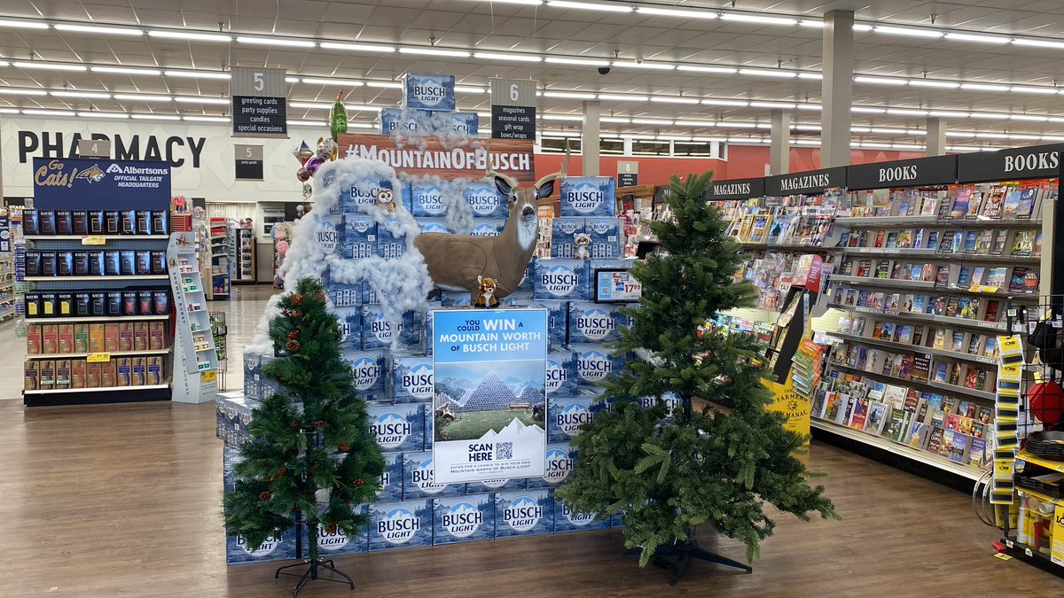 DillonNiedge's tweet photo. #MountainOfBusch https://t.co/d6u6dv0YJT