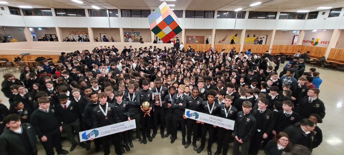 Rousing reception for our U16 basketballers as the whole school got behind them to say mighty stuff lads! @moycullenbasketball @TitansBCGalway