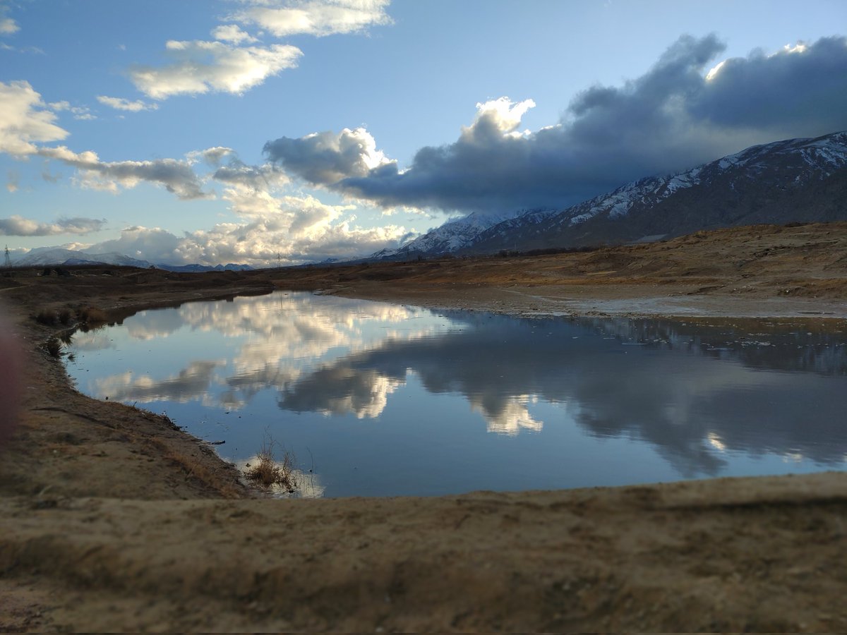 knownasAshraf's tweet photo. Todays weather at #quetta #QuettaSnowfall https://t.co/H8CK9l1XXq