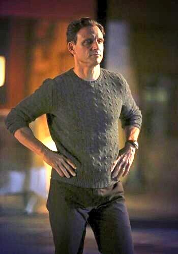 scandalphile's tweet photo. Happy sexy dom bae in Vermont #fitzfriday 🔥😍🥰😘 #tonygoldwyn https://t.co/jCsaxsqHiI