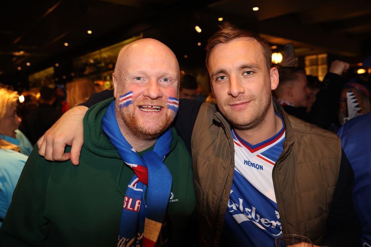 Great to see @JohnHartson10 out there supporting Iceland against Sweden at the Handball World Championships tonight in Gothenburg. #handball23 #handbolti #hmruv