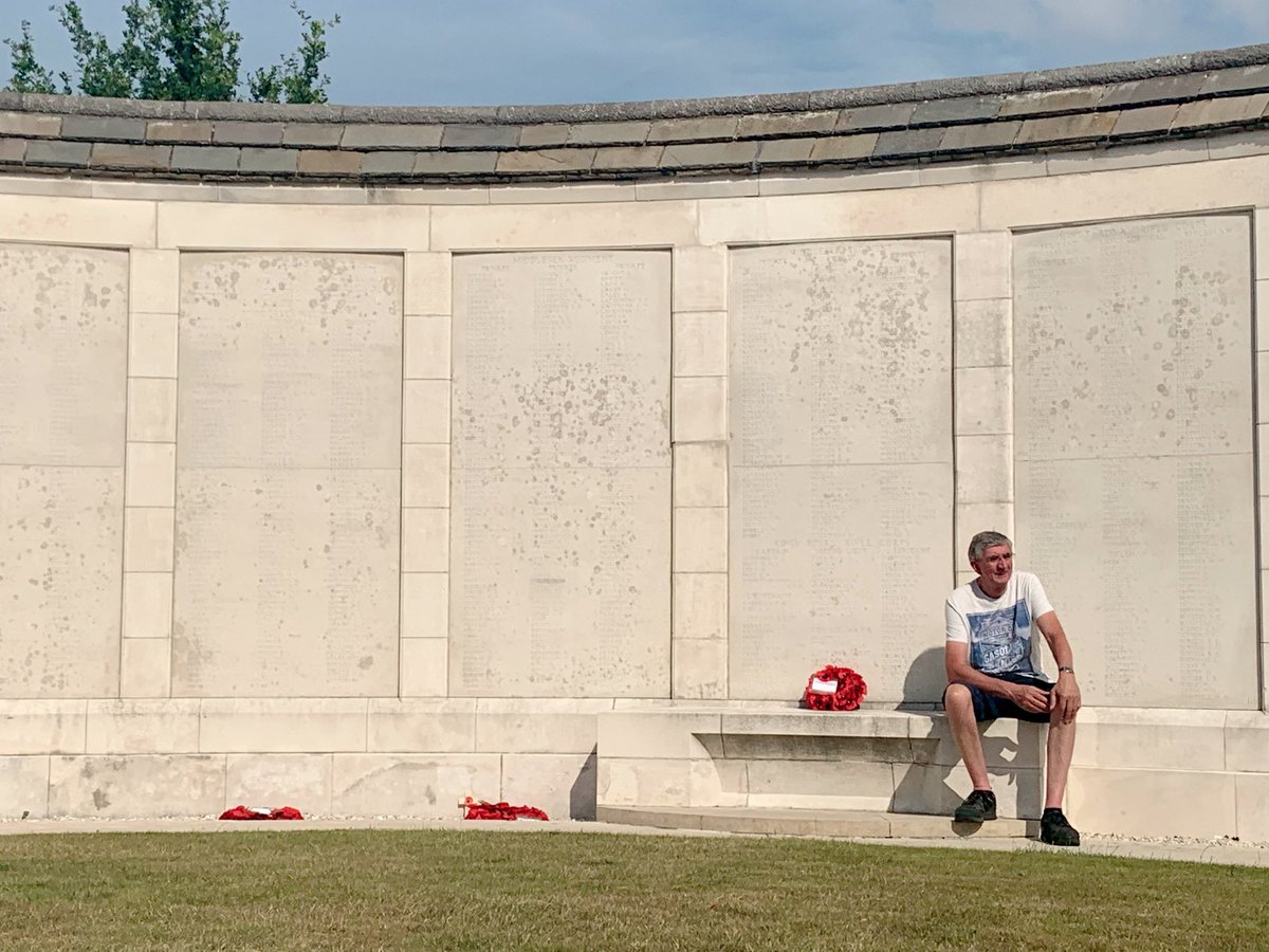 Girl Who Likes Balls tweet media