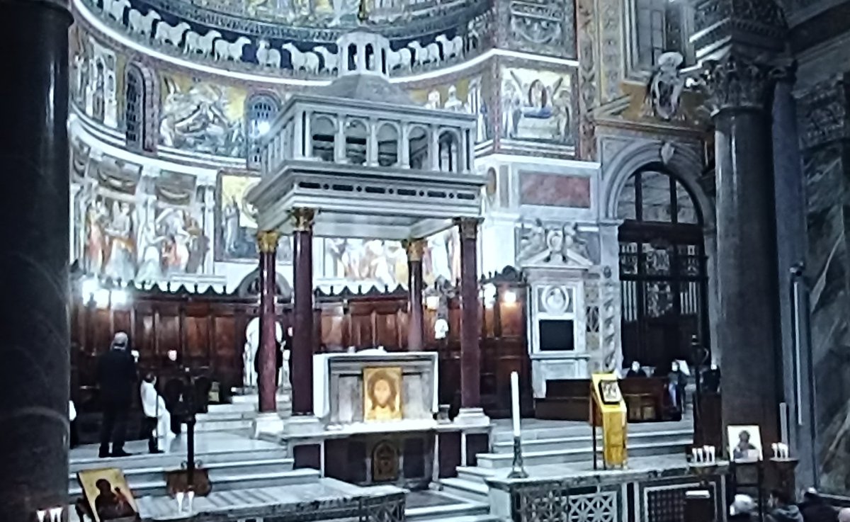 1970Germano's tweet photo. Preghiera con la comunità di Sant'Egidio a cui partecipa il Patriarca greco ortodosso di Alessandria Teodoros II https://t.co/yTXAR5XcVn