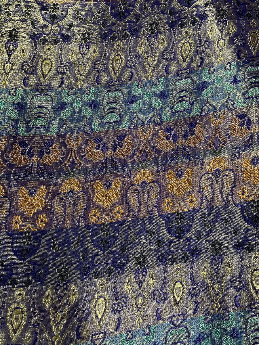 sunilverma_ias's tweet photo. Silk Expo by @UPGovt at पर्यटन भवन लखनऊ has live demo of #silk production. Kids can learn different lifecycles of butterfly/moth. Dont miss oppertunity 🙏🏻
Silk items #silkmarkcertified by Central Silk Board wait for your family.
#silk @CMOfficeUP @ChiefSecyUP @TOIIndiaNews https://t.co/RTTXnkC0oJ
