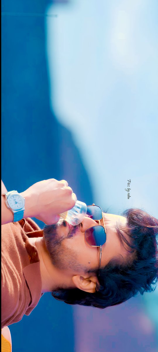 Picsbyrdm's tweet photo. Aata Nayagan🔥
#Varisu @actorvijay https://t.co/Ez9Sk4HyCi