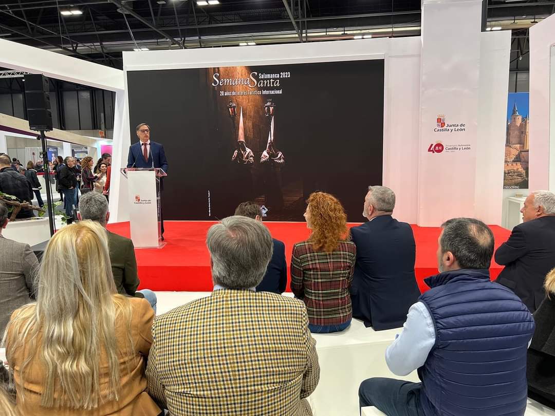 Intensa jornada en <a href="/fitur_madrid/">FITUR</a>. Nuestra Semana Santa,el Camino de Hierro,visitas a municipios emblemáticos o saltos transatlánticos para saludar a otros charros 🇲🇽. Y entre todo esto, instantes de buenas vibraciones ☺️ y acuerdos de proyectos para #Salamanca,misión cumplida! ✌️