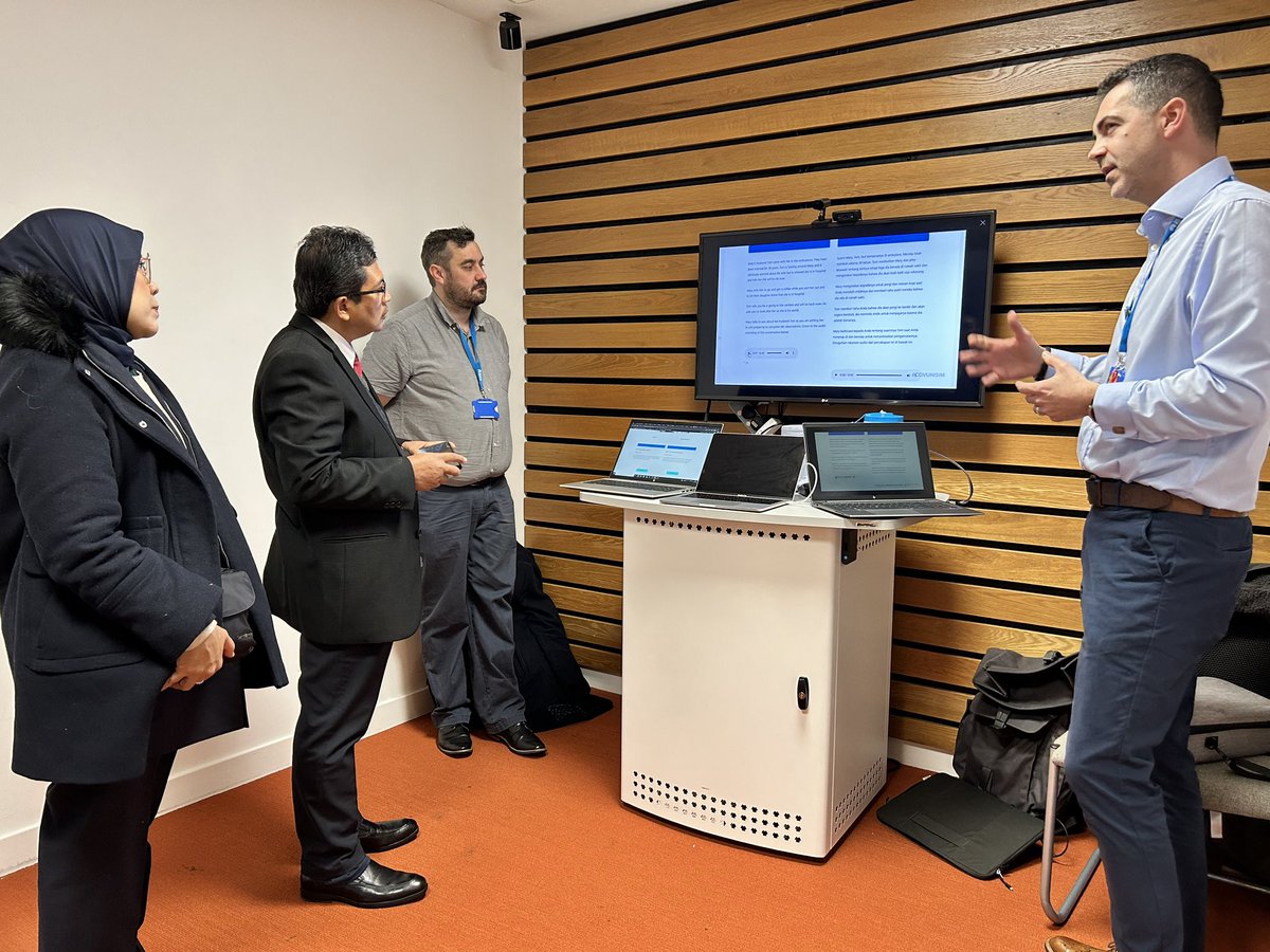 CovUniSim's tweet image. We had the pleasure of showing #ProfAliGhufron + delegates about the #HealthSimulation facilities at the @covcampus. Were we discussed the #Nursing IndoVSP project we completed in collaboration with @KemenkesRI and @FCDOGovUK we hope to have future collaborations in the future!