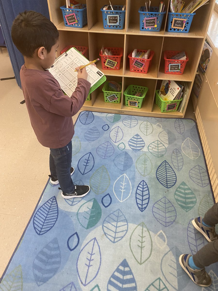 Lisa Mueller tweet media