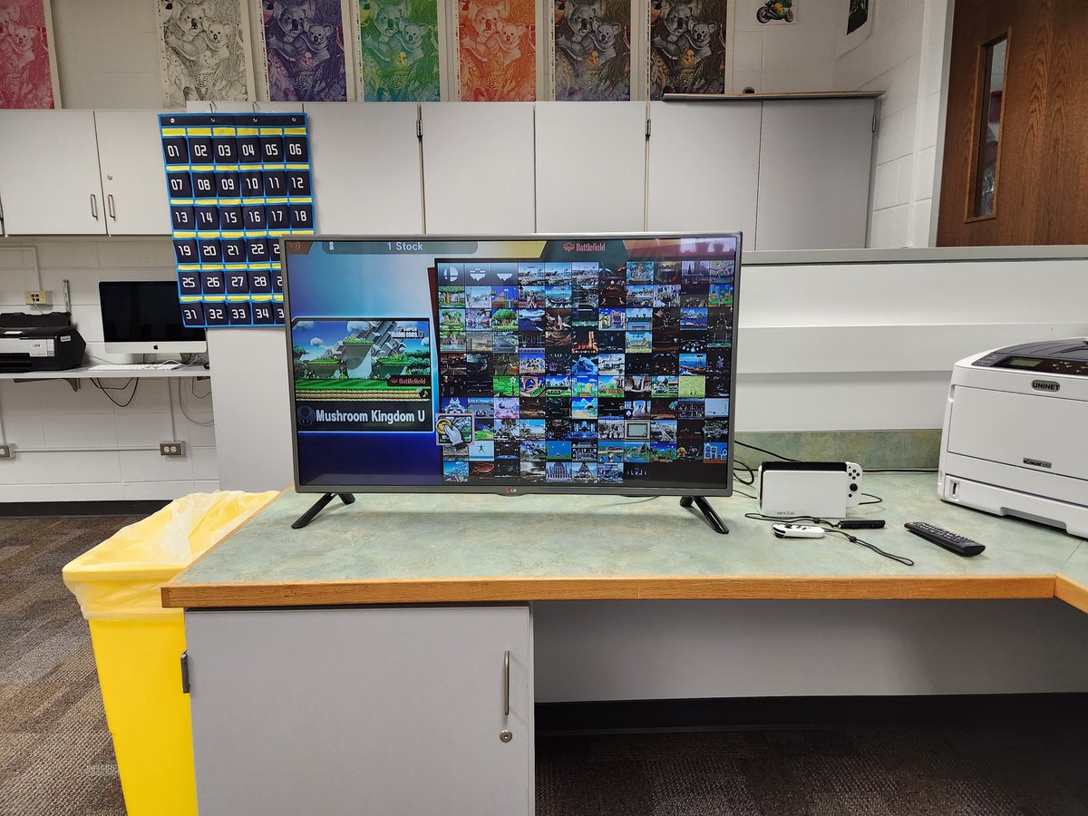 EGHS_Graphics's tweet image. EG is ready for our first e-sports experience through @IHSA_IL. Huge shout out to @BelongArenas for helping us secure everything we need for a successful season! @GrenAthletics @ElkGrove_HS