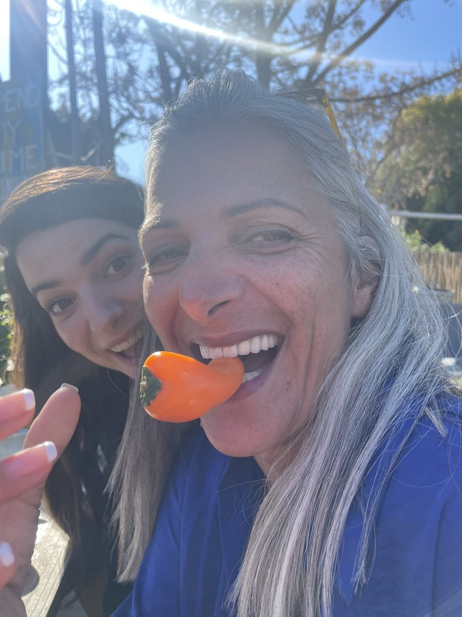 ReutGaon's tweet photo. לאמא המדהימה שלי יש יום הולדת 🥳
שיהיה לנו עוד מלא רגעים של צחוק ושכרות ❤️ https://t.co/s0g7jAYxyN