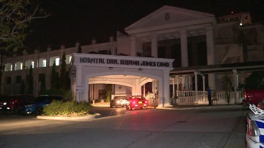 cambiemospanama's tweet photo. 10:15 de la noche y el cuarto de urgencias del #hospitalsusanajones de la @CSSPanama de #villalucre en #SanMiguelito está cerrado. ¿Será posible un absurdo mayor? Exigimos que la atención de urgencias sea 24 horas.
Basta ya de #discriminaciónsocial #todossomosuno https://t.co/aGvLIiocHu