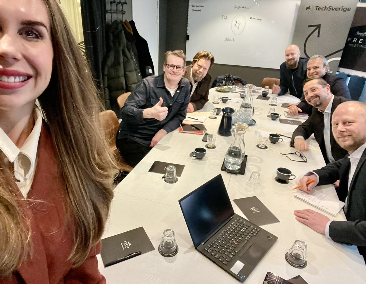 Tack <a href="/TechSverige/">TechSverige</a> för en inspirerande workshop om hur svenska #startups och #scaleups kan stöttas - och för er nyfikna vilja att hela tiden jaga nästa steg. 👏 Dreamteam
<a href="/svanterandlert/">Svante Randlert</a>, Erik Dahlkvist, <a href="/VahidZohali/">Vahid Zohali</a>, Tobias Odervång, Einar Humlin och <a href="/perschlingmann/">Per Schlingmann</a>!