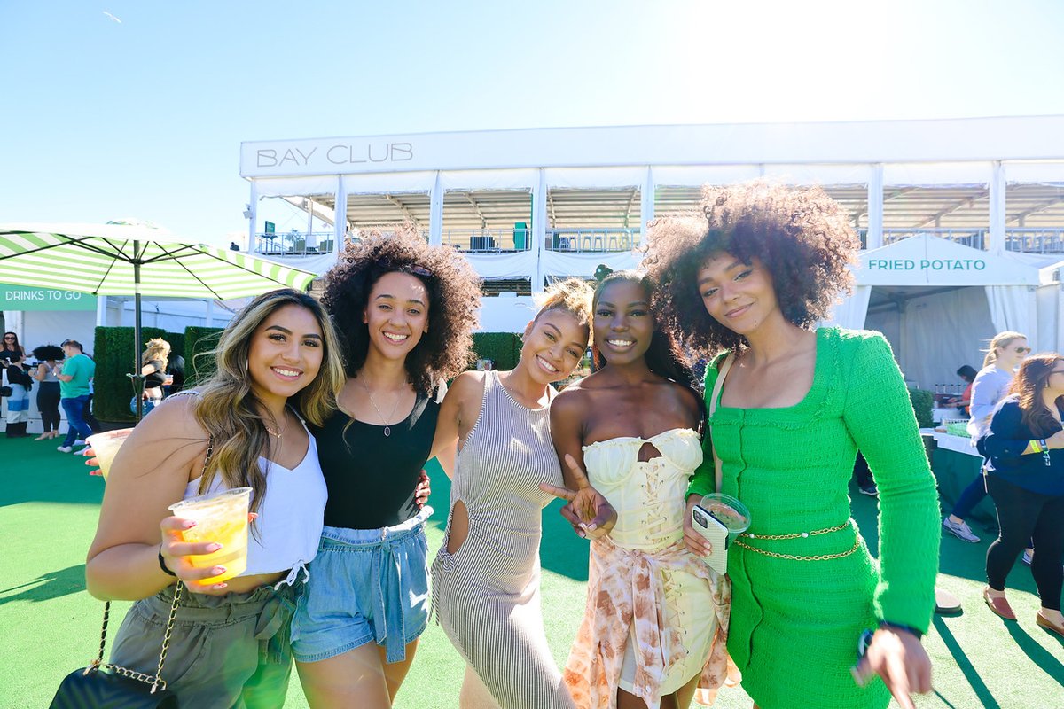 WMPhoenixOpen's tweet photo. Happy #FanFriday from the WM Phoenix Open! Who wants free tickets to #thepeoplesopen? Share this post and tag your squad and we’ll see who’s lucky! https://t.co/YJZ17BMTVM