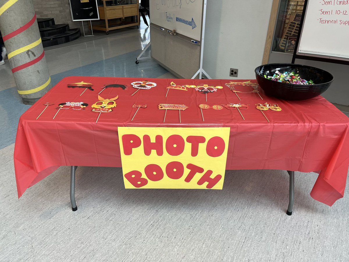 Students <a href="/NorthSurreySec/">North Surrey Sec</a> are celebrating Lunar New Year today! All of this was student led. Our students are truly inspiring! ♥️❤️ 🎊🎊
#LunarNewYear <a href="/racialEQ36/">racialEQ36</a> <a href="/Surrey_Schools/">Surrey Schools</a> <a href="/Di_Christensen/">Diane Christensen</a>