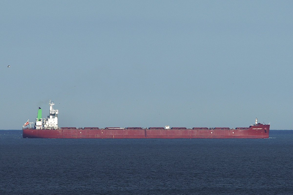 johnmorgan726's tweet photo. The CONTAMINES, IMO:9743277 en route to Gibraltar, flying the flag of Singapore 🇸🇬. #ShipsInPics #BulkCarrier #Contamines https://t.co/6yalBdDOeo