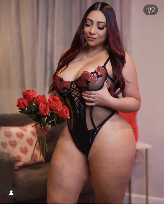 https://t.co/AKtbOPgQpn for all my socials and on Instagram https://t.co/keOJwk35tB https://t.co/IA2