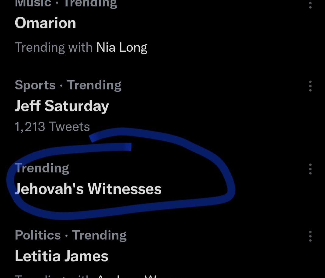 goodbyejehovah's tweet image. Is this trending for anyone else? 🙄

#exjw
