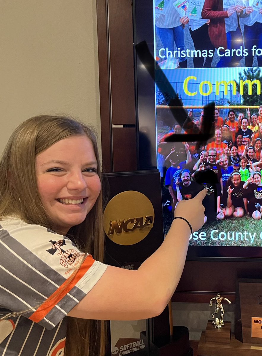 Trinity Hale tweet media