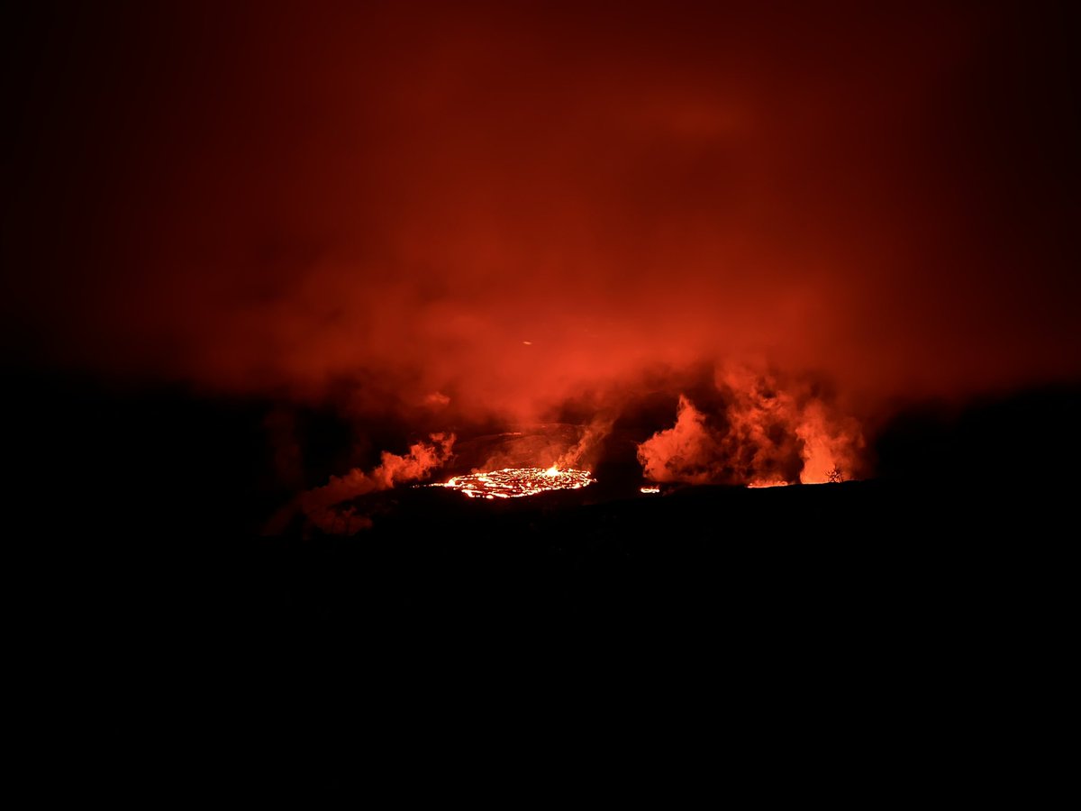 TaylorCT96's tweet photo. Kilaeua from Wednesday, now I’m home and depressed https://t.co/NWkI1Dyu7D