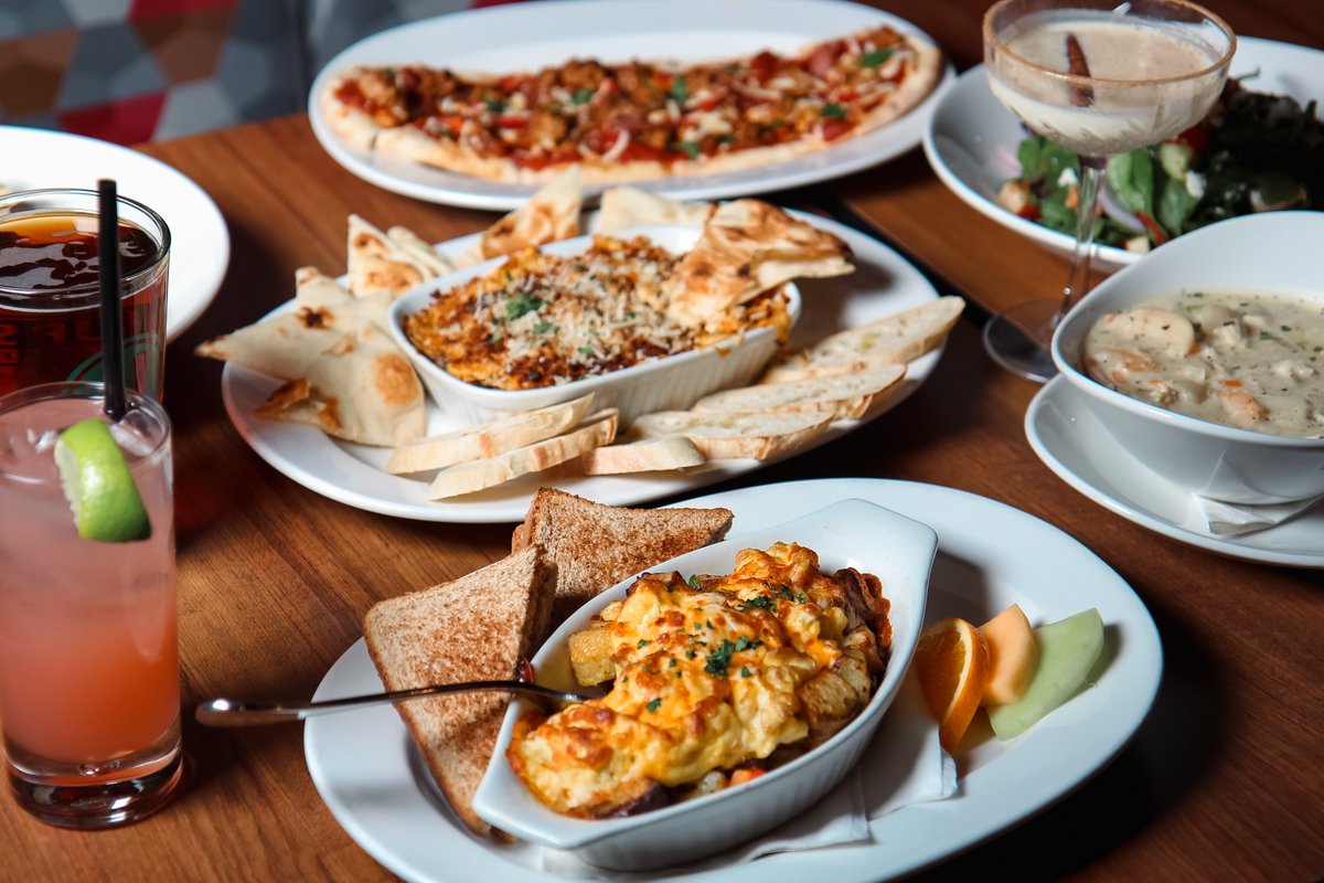 Just one of the perks of staying at the Arts Hotel: a delicious café on the first floor.

#ArtsHotel #hospitalityPEI #EastCoast #travelling #PEI #charlottetown #DaliCafe