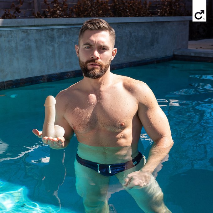 You know you want to take him home  @griffinbarrowsx  https://t.co/x3N5rSkGgh https://t.co/hsYsnqnHC
