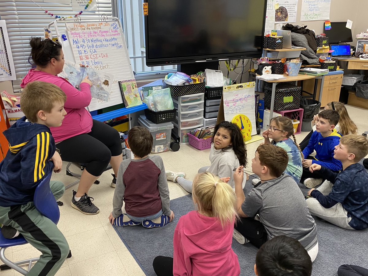 aemurk's tweet photo. Mrs. Murk’s class is wrapping up the week with another amazing Mystery Reader. Thanks Mrs. Davis for popping in to read to us. We loved “Trying to Love Spiders!” https://t.co/1QzvUVOmvo