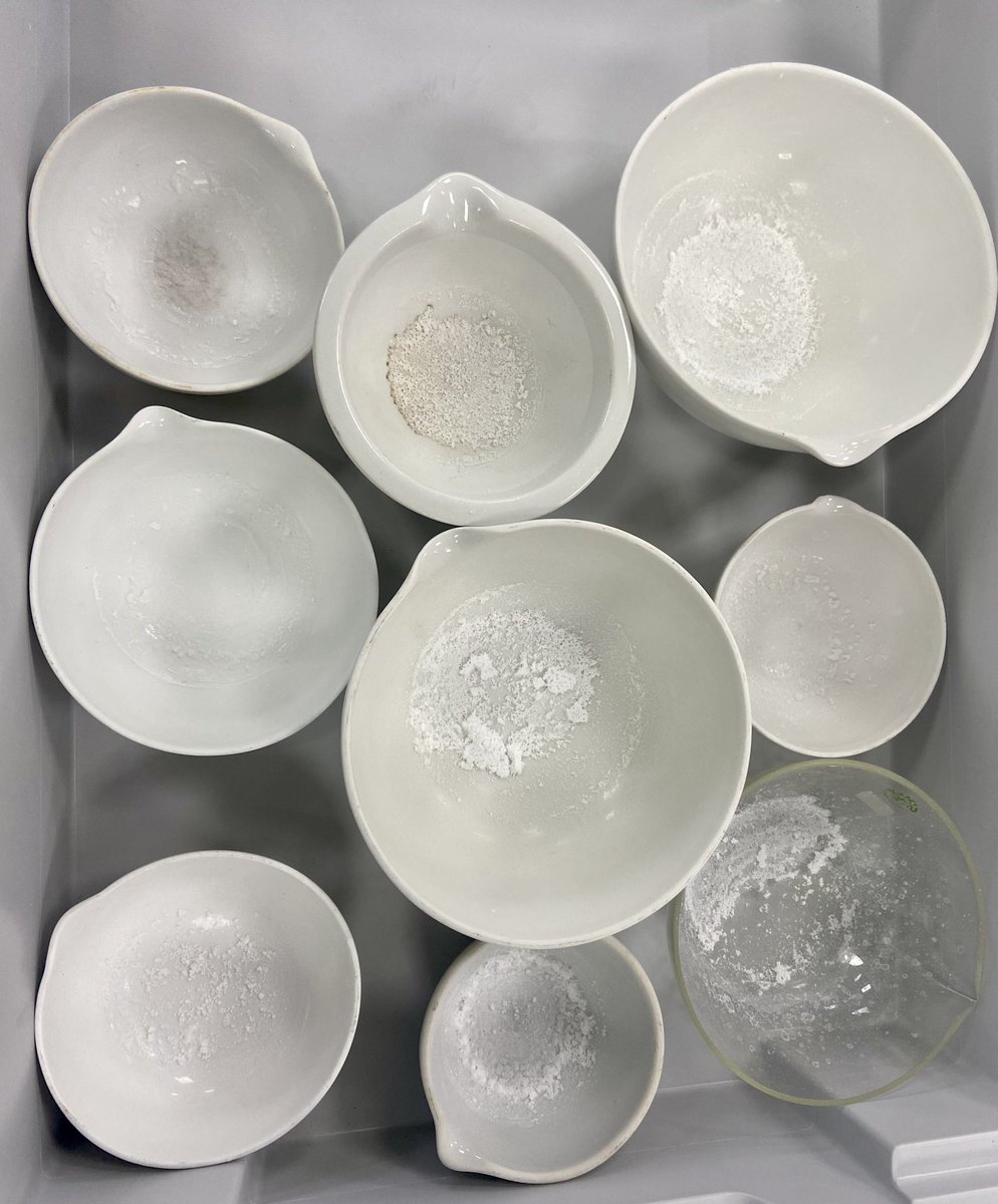 Year 6 have been practising their Bunsen burner skills and making salt crystals 🥼🔥