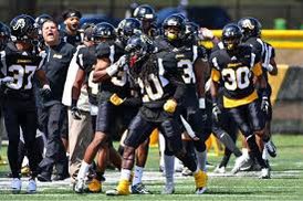 Thank you @RFReichert for the official invitation to @AICFootball i am looking foward to see what the program has to offer!! @CoachTC11 @PATMED_RAIDERS @ludajames