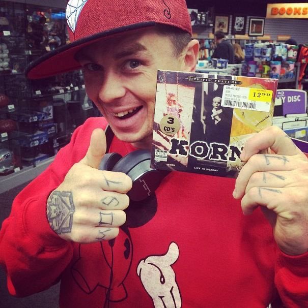 HAPPY BDAY TO MY FAV SLIPKNOT MEMBER SID WILSON AKA 