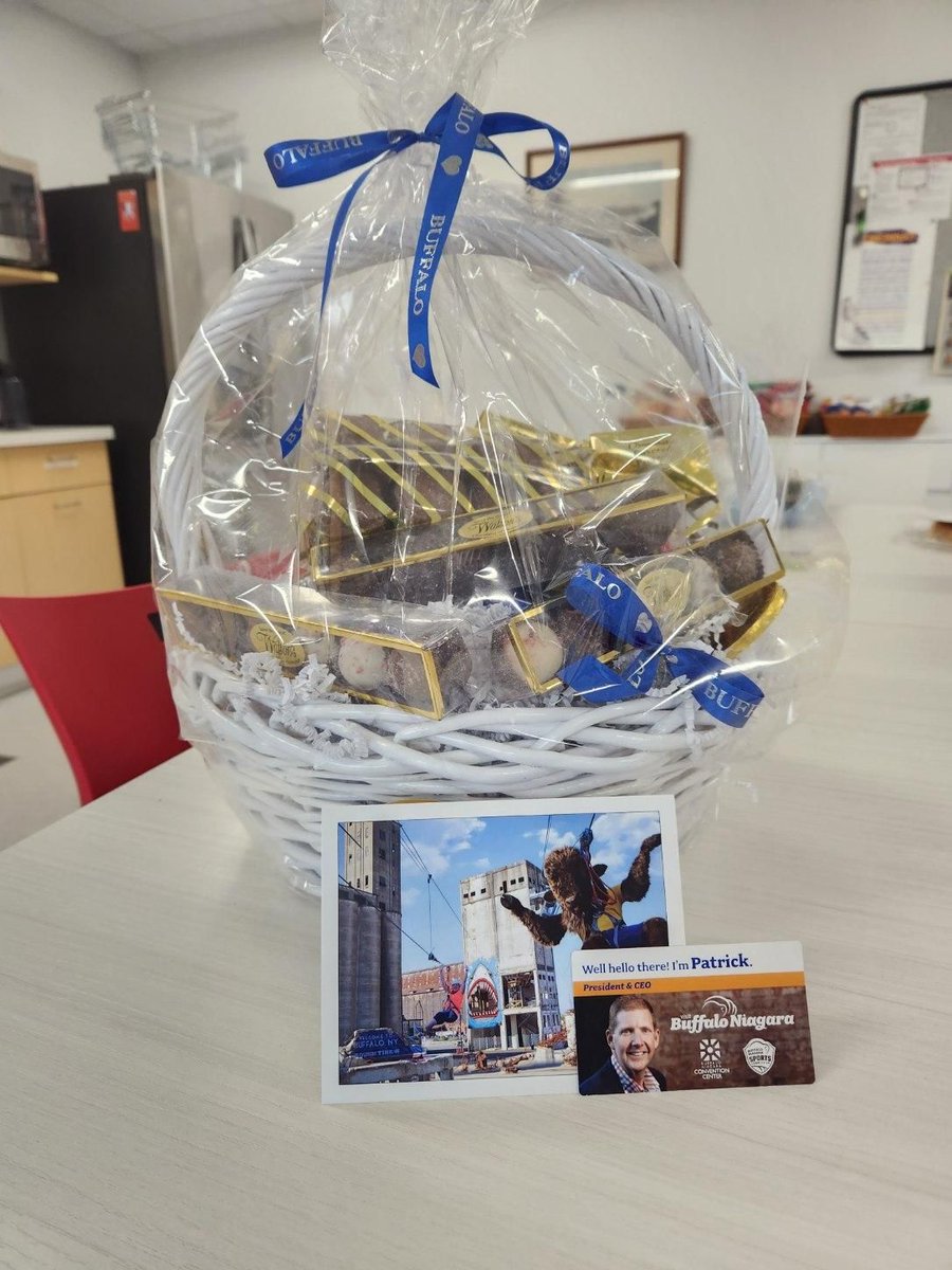Right back at you! We got two special packages from our friends at <a href="/BuffaloNiagara/">Visit Buffalo Niagara</a> and <a href="/perrysicecream/">Perry's Ice Cream</a>  this week.

Thank you for sending the perfect <a href="/Bengals/">Cincinnati Bengals</a>/<a href="/BuffaloBills/">Buffalo Bills</a> game snacks for Sunday. We're looking forward to seeing our communities come together once again!