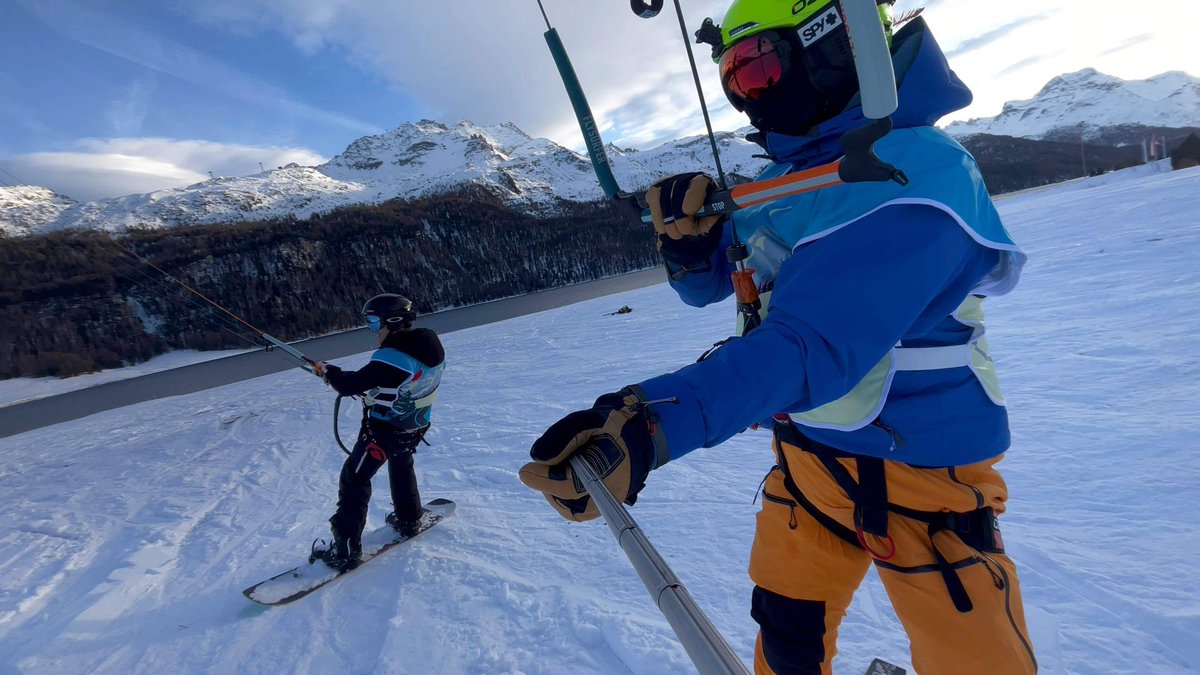 #Snowkiting last weekend at Silvaplana. What an awesome event! It was great to reconnect with this amazing crowd of inspiring innovators and entrepreneurs! Thank you <a href="/ACTAIglobal/">ACTAI Global</a> and <a href="/KiteVC/">Bill Tai</a>  for bringing this amazing community together!