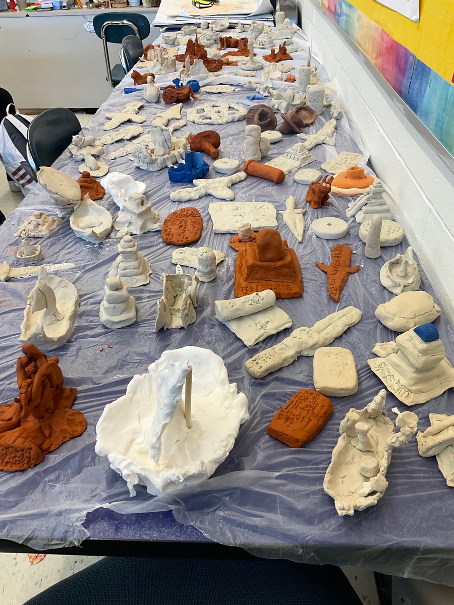 comsprincipal's tweet image. Recreating history in Ms. Weisslinger’s World Geo class: This week gr 6 students recreated the art of Ancient Mesopotamia! #proudtobecms