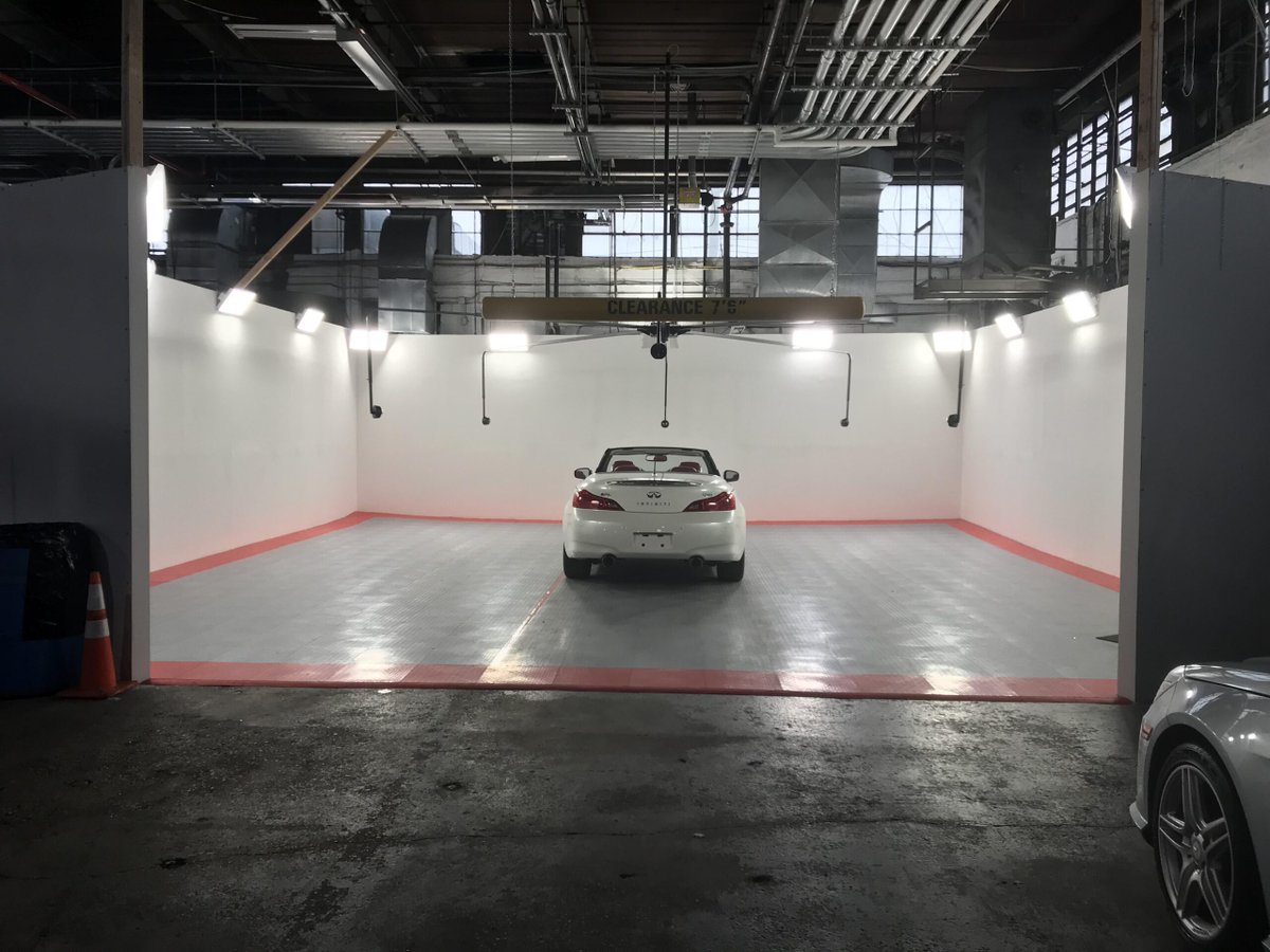 RedlineAutoM's tweet photo. ICYMI: Automating your vehicle photography might seem like a great option, but if you dig a little deeper you could uncover some pitfalls you didn't expect. We put together a few things to consider before you switch up your strategy - Read more at https://t.co/qKMFwmDoGx https://t.co/fFr9vRShsY