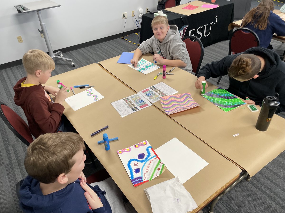 platteviewcent's tweet photo. HAL students got to show their creative side today😍 https://t.co/ncRj4aEA1T