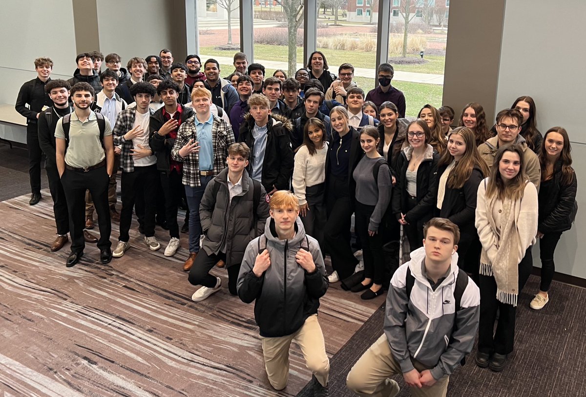 Couldn’t have a better @IllinoisDECA crew than @staggbusiness students. The experience today at @morainevalley was something they will remember!  Nice work today!  @StaggHighSchool was well represented!